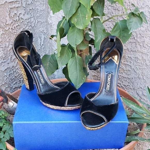 Tom Ford Black & Metallic Gold ‎ Heels - Picture 1 of 8